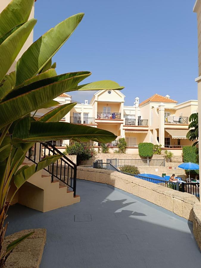 Sarah'S Apartment - Playa Fanabe Costa Adeje  Eksteriør billede