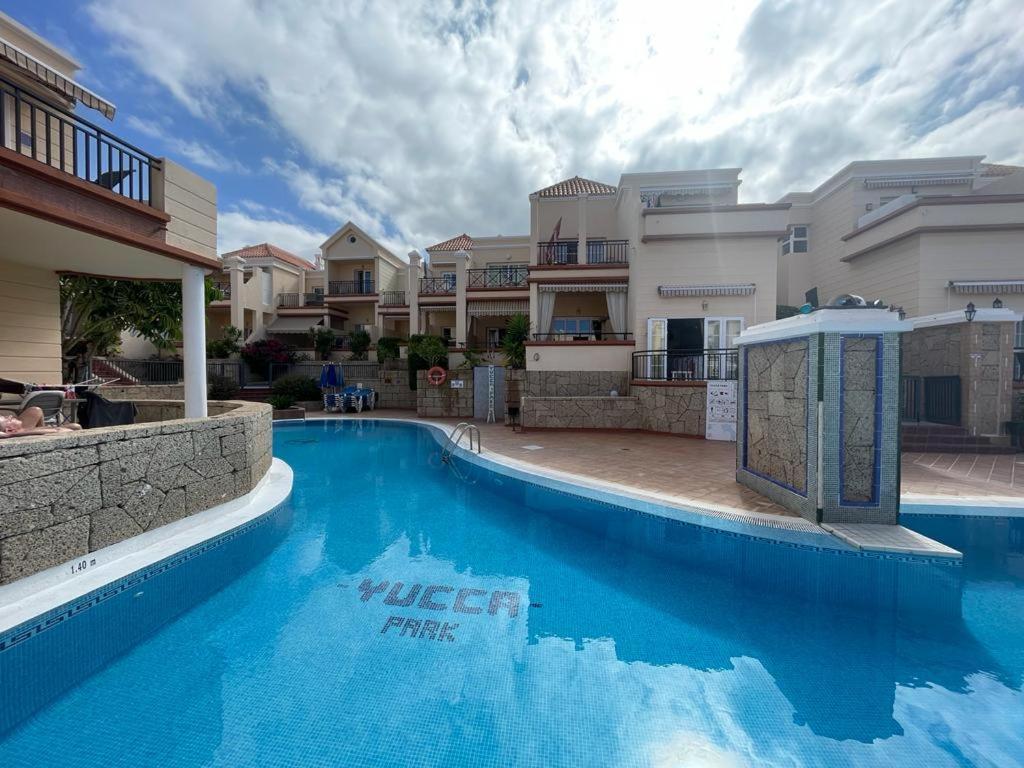Sarah'S Apartment - Playa Fanabe Costa Adeje  Eksteriør billede